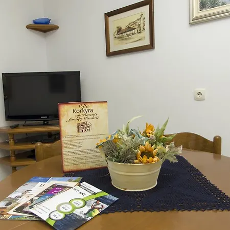 Apartments Radaic * Prigradica