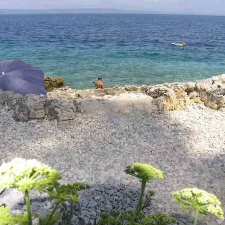 Apartments Radaic Prigradica